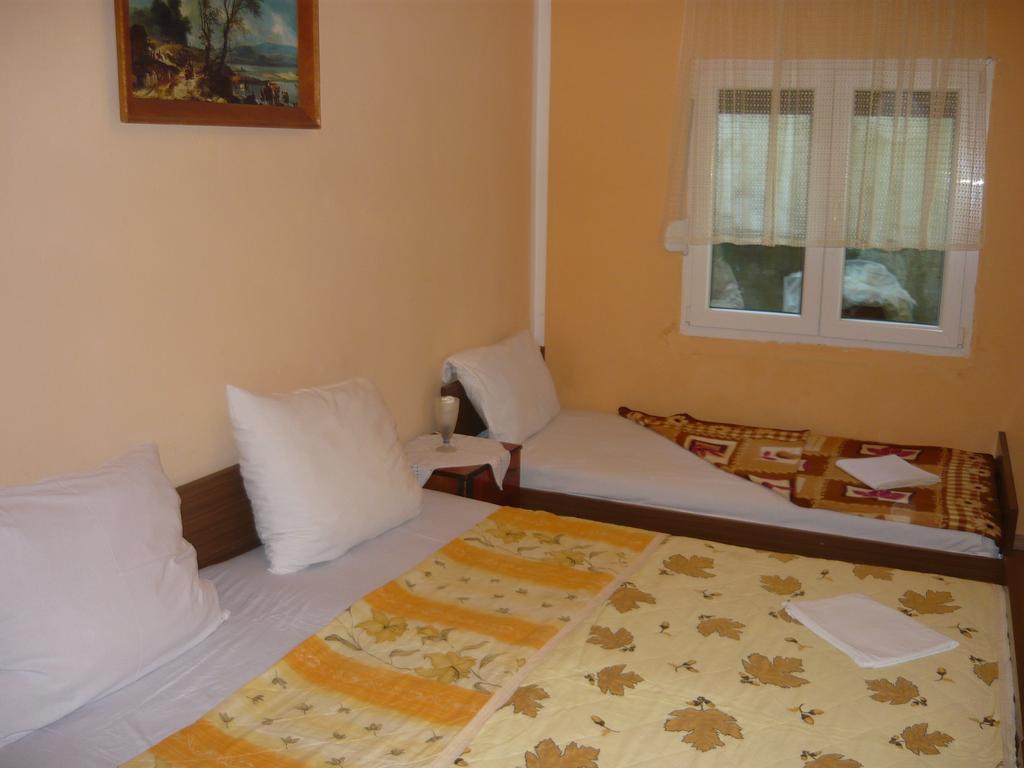 Rooms Banicevic Risan Chambre photo